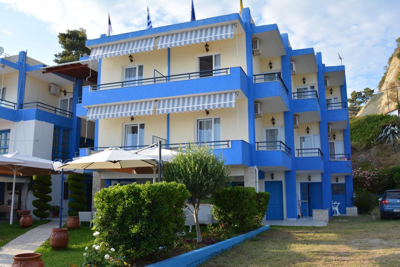 Kangaroo Hotel Mola Kalyva Ngoại thất bức ảnh